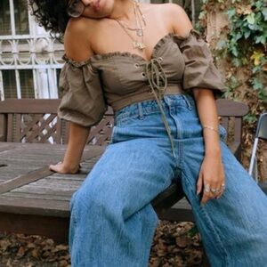 I.AM.GIA | Alya Army Green Puff Sleeve Corset Tie Front Cropped Top